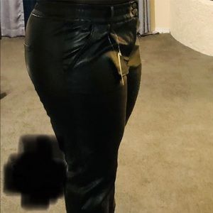 Tapered leg, joggers